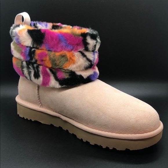 NEW Women’s Ugg Fluff Mini Quilted “Motlee” Boot - Picture 4 of 8